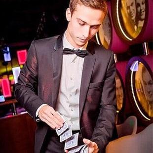 Дмитрий фокусник фокусник